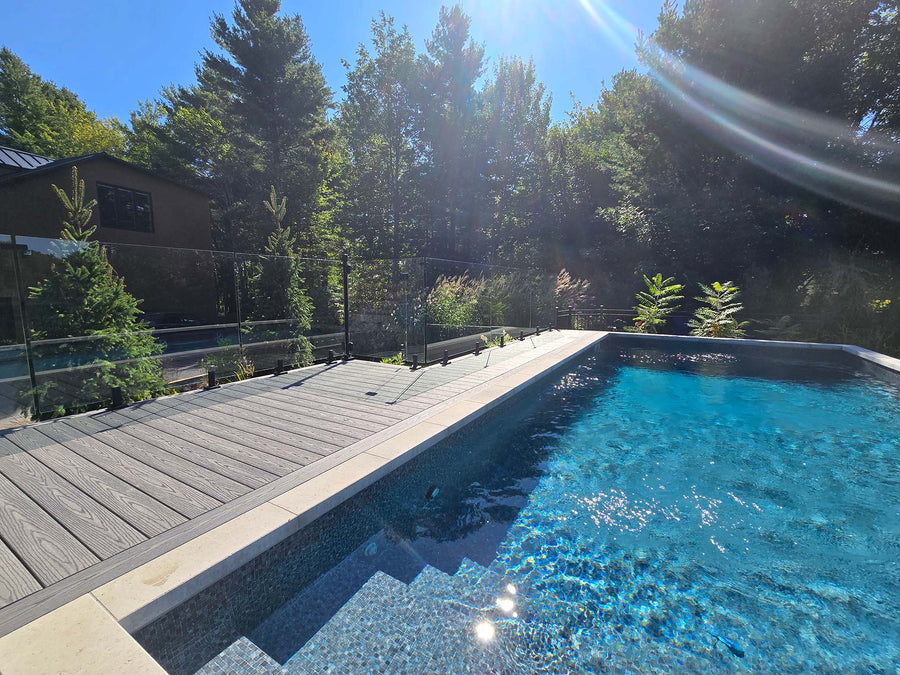 Clôture de piscine en verre